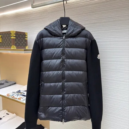 moncler ダウン ジャケット 偽物