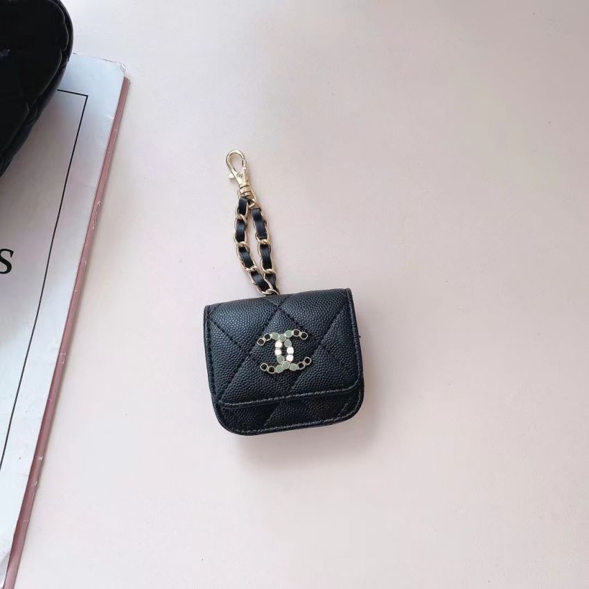 スマホポーチ おしゃれ chanel