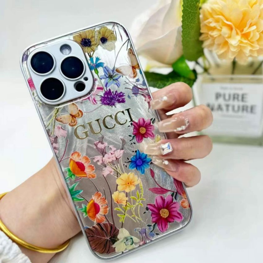 gucci iphoneカバー