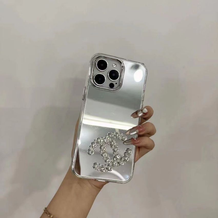 CHANEL IPHONEスマホカバー 14/13