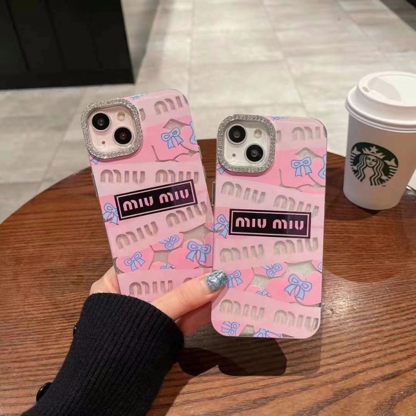 iphone16 ケース miu miu