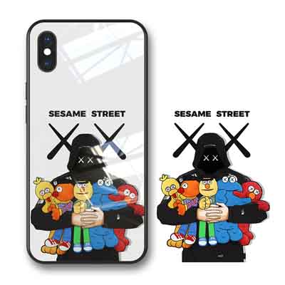 カウズｘセサミストリート Iphonexs ケース 背面ガラス Iphonexs Maxケース Kaws アイホンxr 11 Proスマホケース